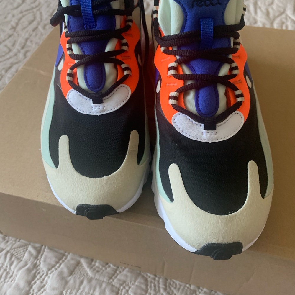 Nike Air Max 270 React Size 7 - image 6